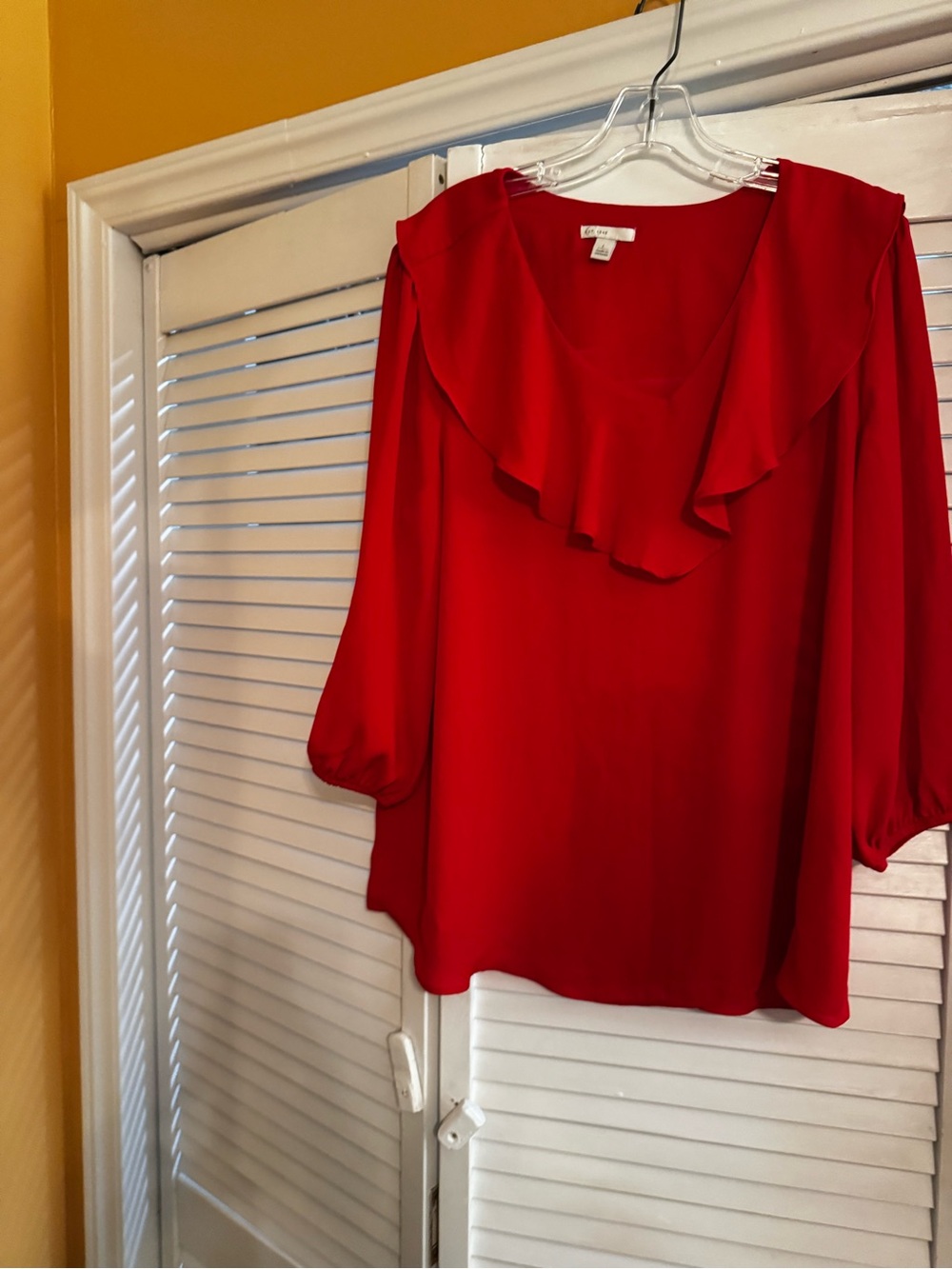 EST 1946 Women's Red Ruffle V-Neck Blouse L